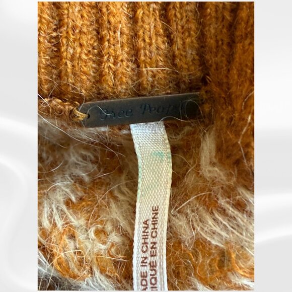 Free People Small Turtleneck Sweater Brown Cream Fair Isle Alpaca Mohair NWOT - Picture 7 of 13